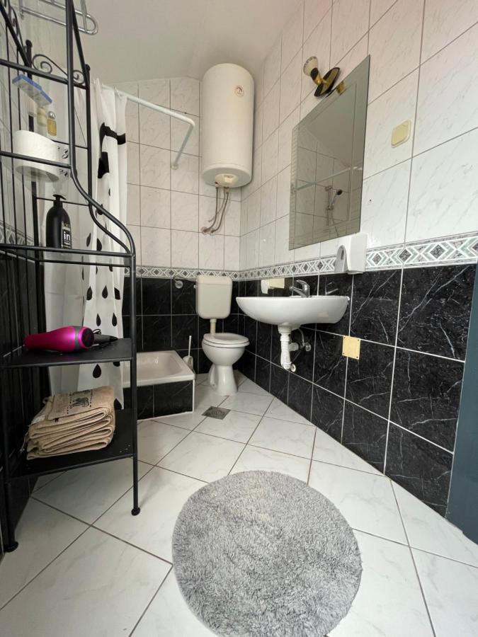 Apartments Frigan Maslenica Dış mekan fotoğraf